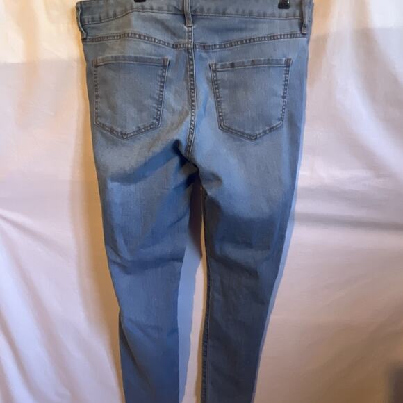 Old Navy Super Skinny Stretch Jeans Women's Size 14 Light Blue Wash Mid Rise - Picture 6 of 10